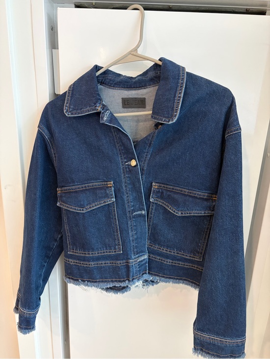 Le Jean Jackets & Blazers - Le Jean Women's Blue Cropped Denim Jacket